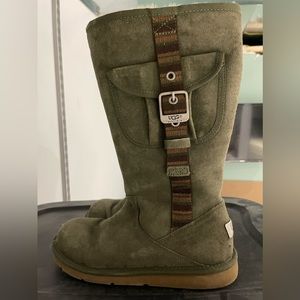 UGG suede boots with detail, size 8
